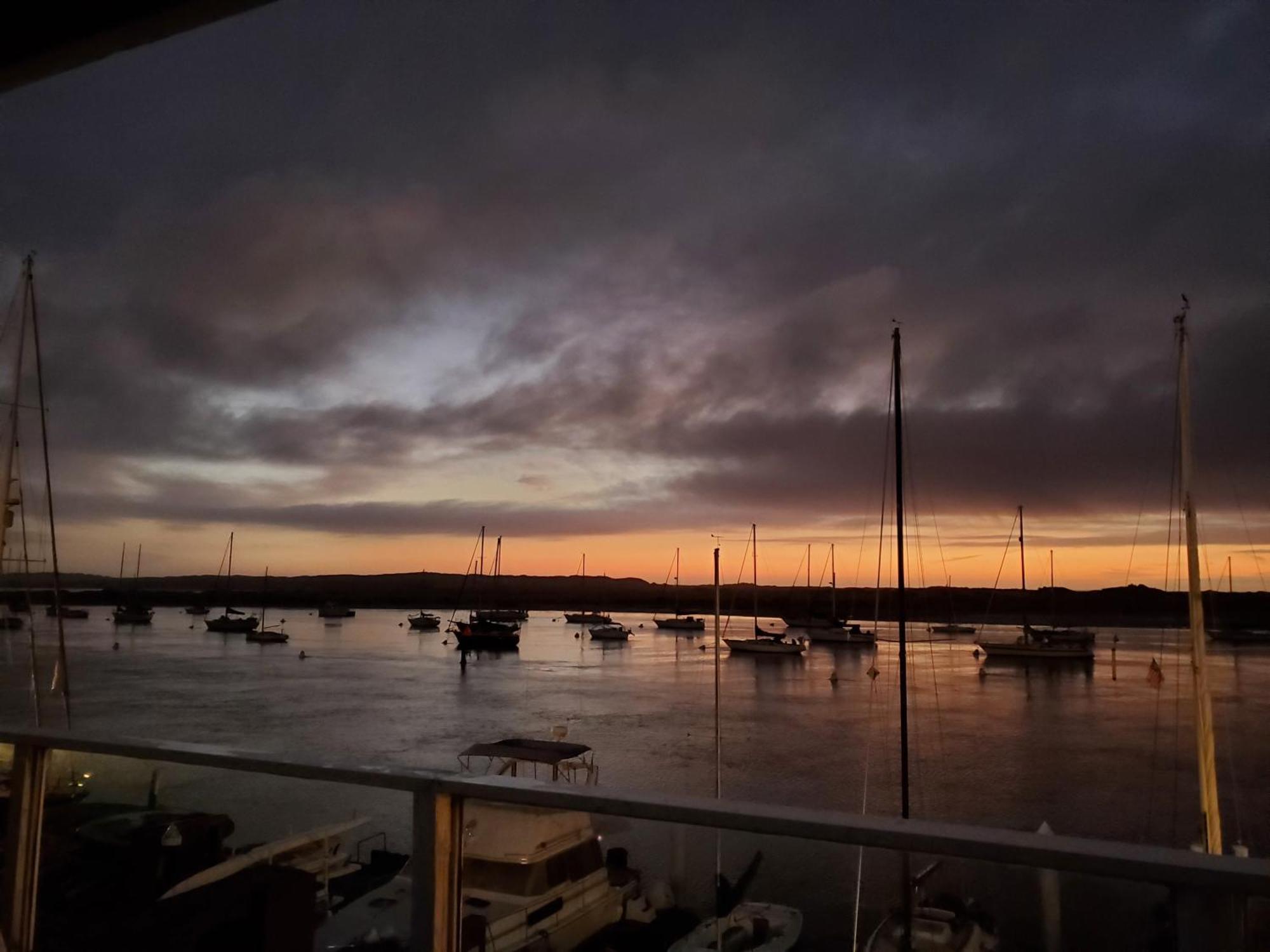 Gray'S Inn & Gallery Morro Bay Buitenkant foto