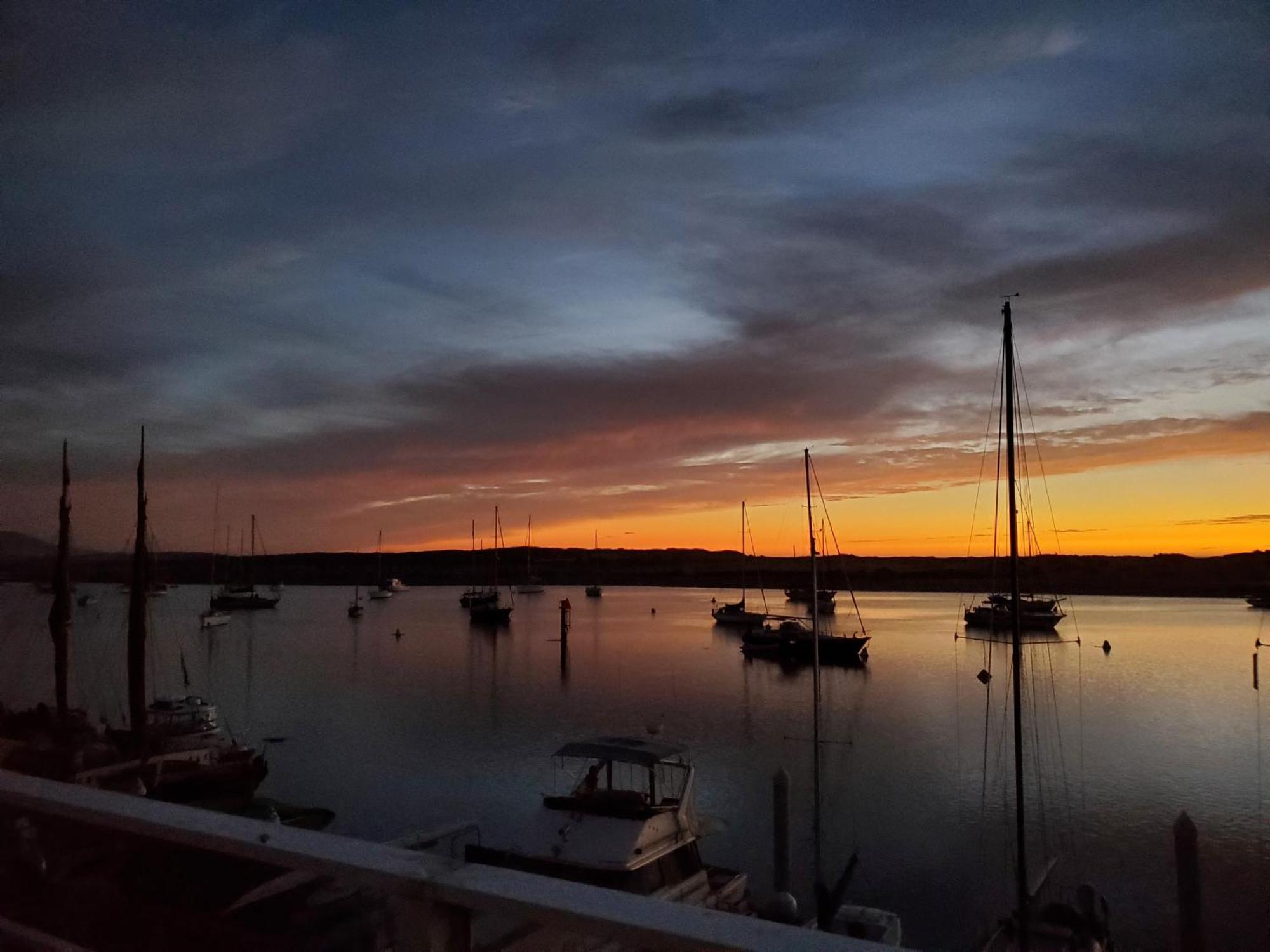Gray'S Inn & Gallery Morro Bay Buitenkant foto