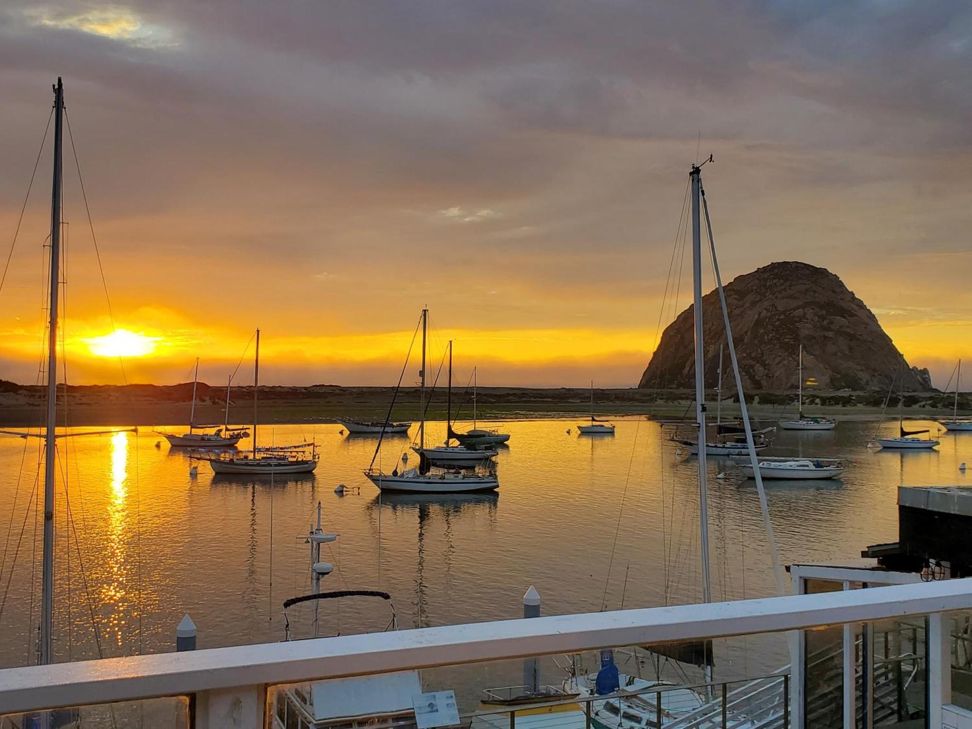 Gray'S Inn & Gallery Morro Bay Buitenkant foto